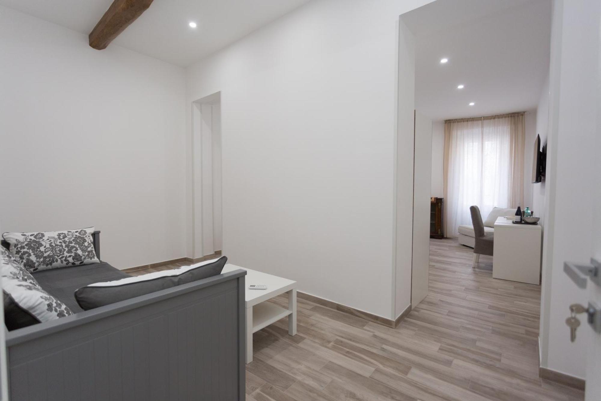 Two-Bedroom Deluxe Apartment